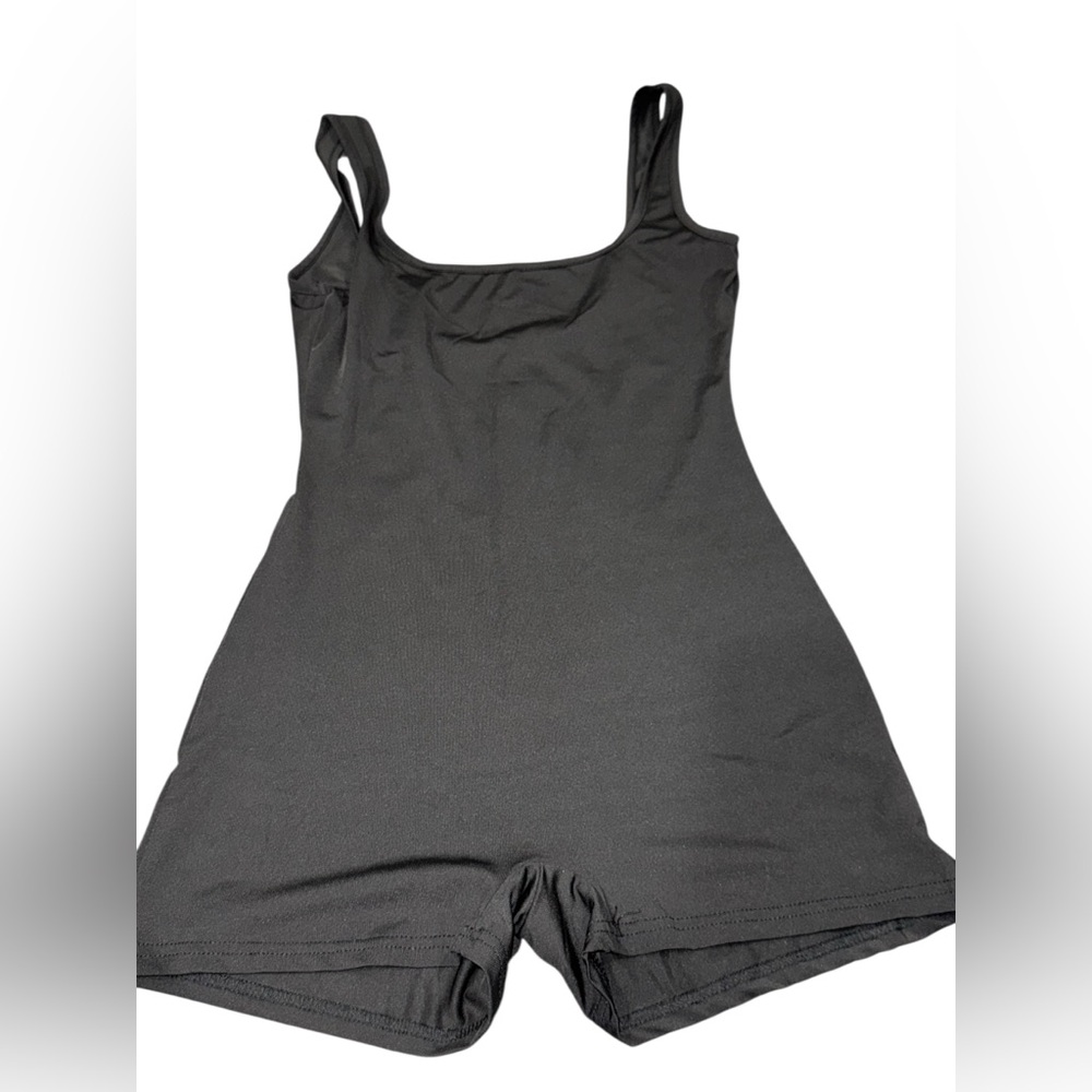 Black‎ biketard